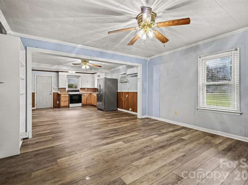 306 Edel Street, Kings Mountain, NC 28086.  MLS# CAR4428711, YatesRealty ID 53361. 