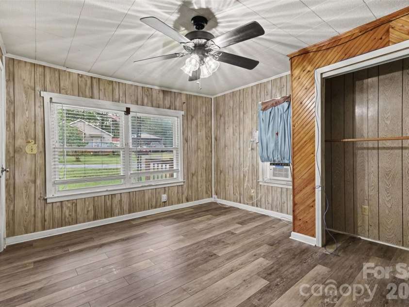 306 Edel Street, Kings Mountain, NC 28086.  MLS# CAR4428711, YatesRealty ID 53361. 