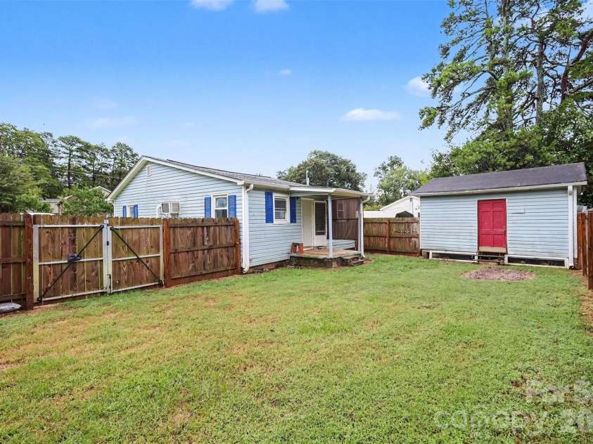 306 Edel Street, Kings Mountain, NC 28086.  MLS# CAR4428711, YatesRealty ID 53361. 