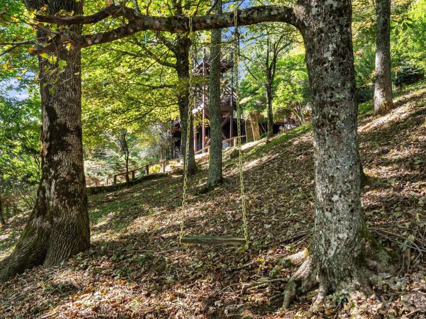 342 Granny Lewis Lane, Mars Hill, NC 28754.  MLS# CAR4428458, YatesRealty ID 53365. Extra Lot
