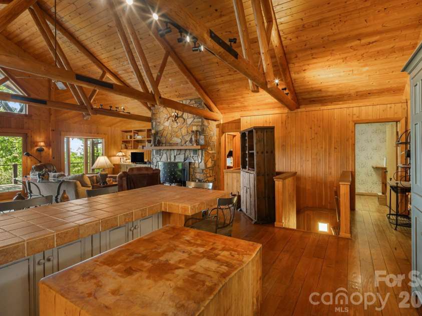 342 Granny Lewis Lane, Mars Hill, NC 28754.  MLS# CAR4428458, YatesRealty ID 53365. Laundry Room