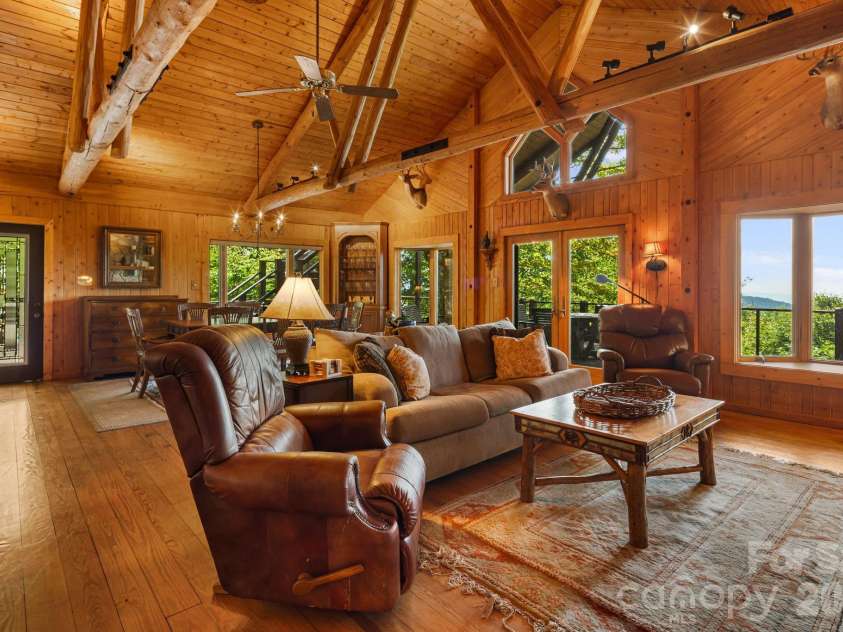 342 Granny Lewis Lane, Mars Hill, NC 28754.  MLS# CAR4428458, YatesRealty ID 53365. Living Room