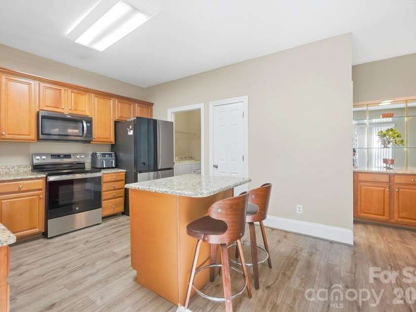 14010 Wild Elm Road, Charlotte, NC 28277.  MLS# CAR4428800, YatesRealty ID 53366. 