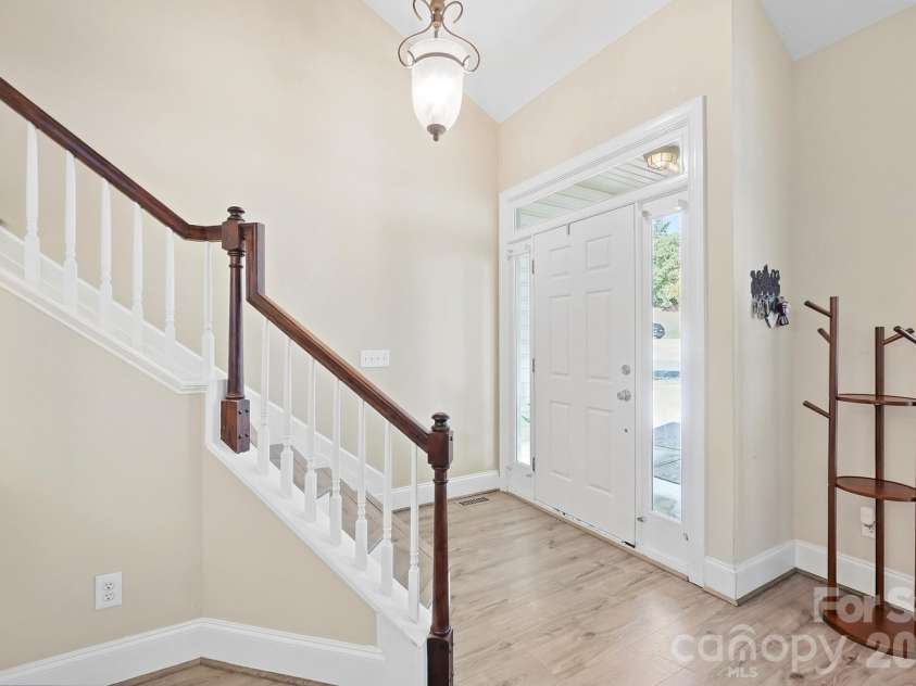 14010 Wild Elm Road, Charlotte, NC 28277.  MLS# CAR4428800, YatesRealty ID 53366. 