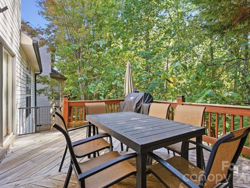 14010 Wild Elm Road, Charlotte, NC 28277.  MLS# CAR4428800, YatesRealty ID 53366. 