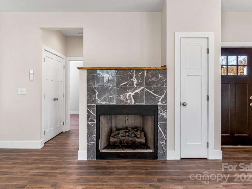 22 Ben Lippen Road, Asheville, NC 28806.  MLS# CAR4232812, YatesRealty ID 5337. 