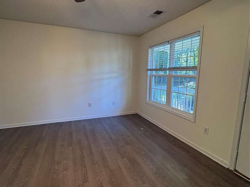 2430 Sylvan Drive, Asheboro, NC 27203.  MLS# CAR4428814, YatesRealty ID 53370. 