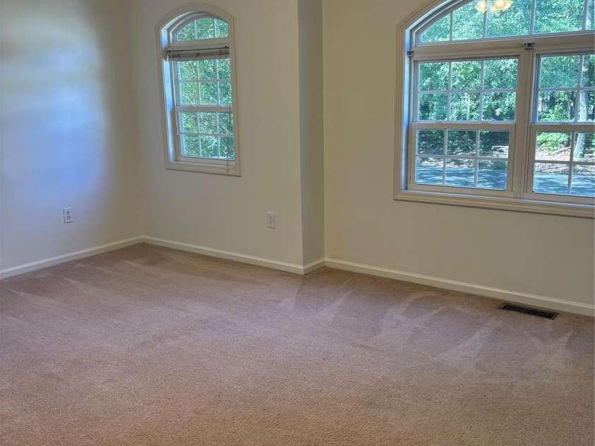 2430 Sylvan Drive, Asheboro, NC 27203.  MLS# CAR4428814, YatesRealty ID 53370. 