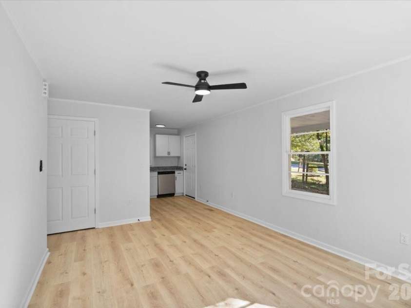 2700 Douglas Drive, Gastonia, NC 28054.  MLS# CAR4428469, YatesRealty ID 53371. 