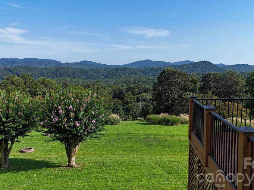 93 Orchard Hill, Saluda, NC 28773.  MLS# CAR4422380, YatesRealty ID 53372. 