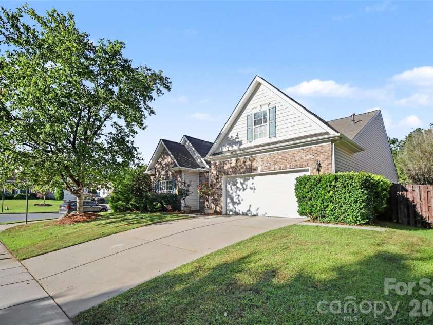 201 Augustus Lane, Mount Holly, NC 28120.  MLS# CAR4420181, YatesRealty ID 53375. 
