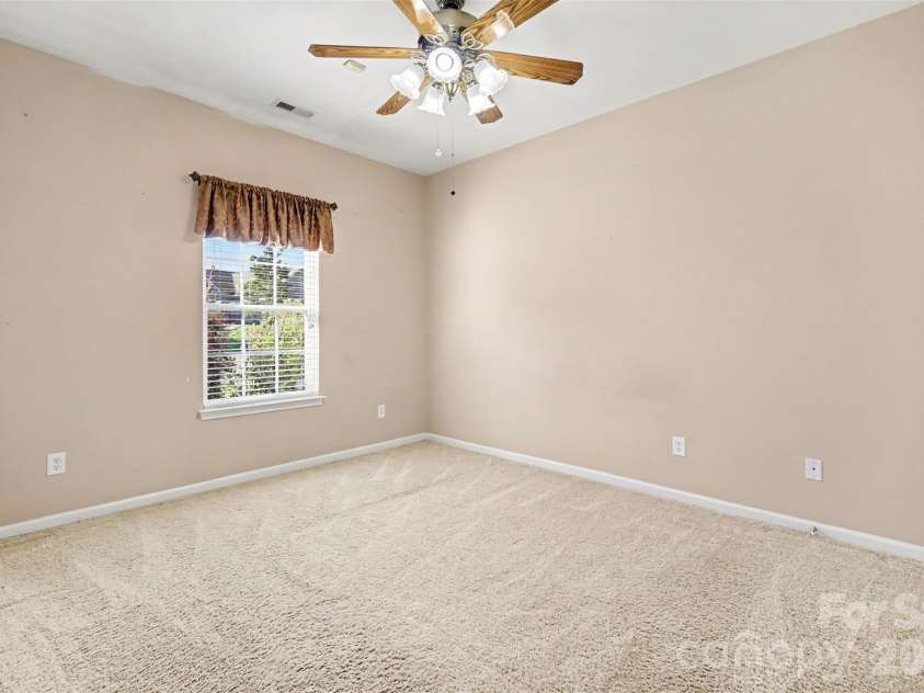 201 Augustus Lane, Mount Holly, NC 28120.  MLS# CAR4420181, YatesRealty ID 53375. 