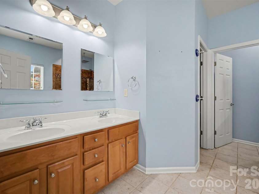 201 Augustus Lane, Mount Holly, NC 28120.  MLS# CAR4420181, YatesRealty ID 53375. 