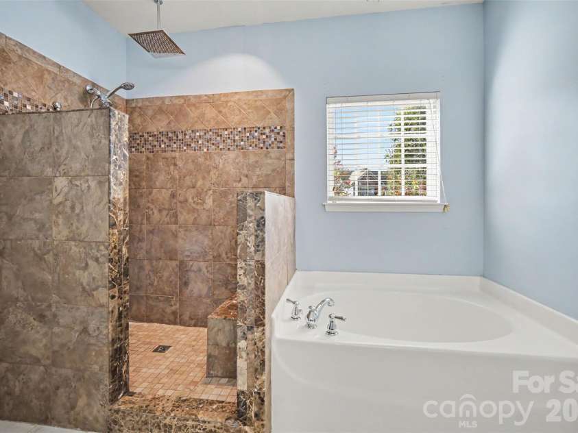 201 Augustus Lane, Mount Holly, NC 28120.  MLS# CAR4420181, YatesRealty ID 53375. 
