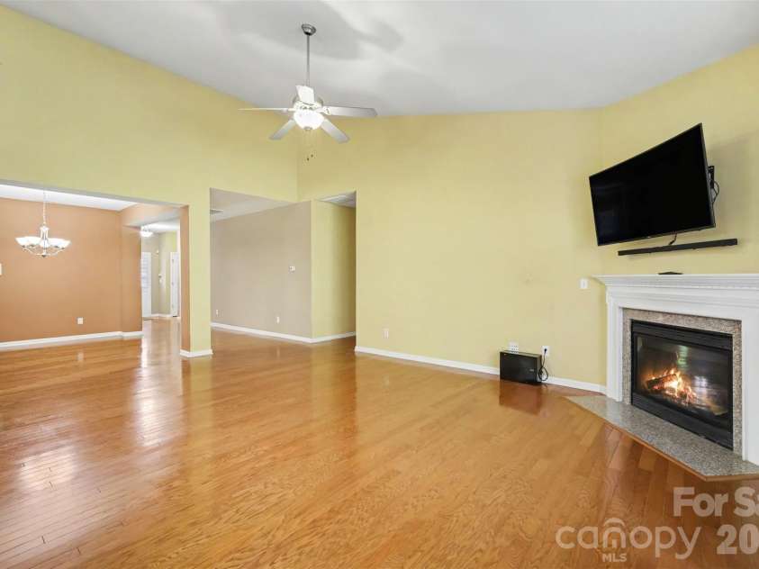 201 Augustus Lane, Mount Holly, NC 28120.  MLS# CAR4420181, YatesRealty ID 53375. 
