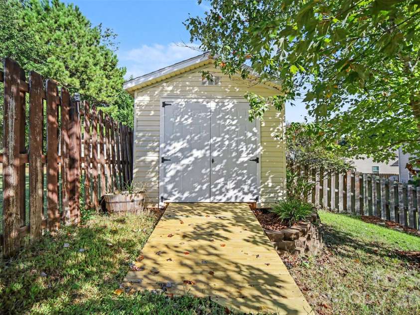 201 Augustus Lane, Mount Holly, NC 28120.  MLS# CAR4420181, YatesRealty ID 53375. 