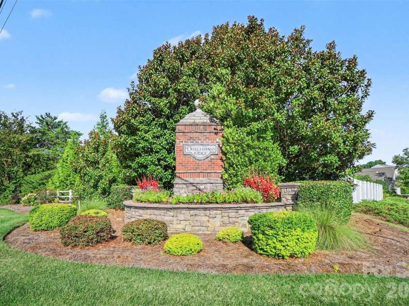 201 Augustus Lane, Mount Holly, NC 28120.  MLS# CAR4420181, YatesRealty ID 53375. 