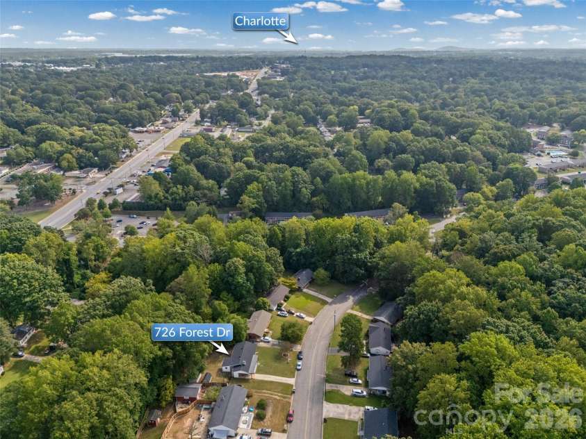 726 Forest Drive, Gastonia, NC 28054.  MLS# CAR4425981, YatesRealty ID 53378. 