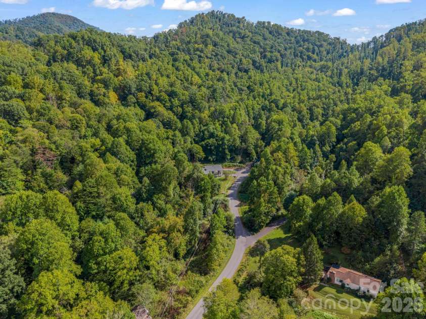 48 Roberts Cove Road, Weaverville, NC 28787.  MLS# CAR4423939, YatesRealty ID 53379. 
