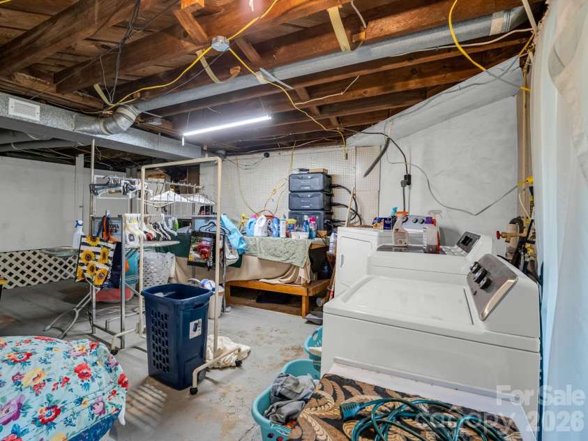 48 Roberts Cove Road, Weaverville, NC 28787.  MLS# CAR4423939, YatesRealty ID 53379. Bassement