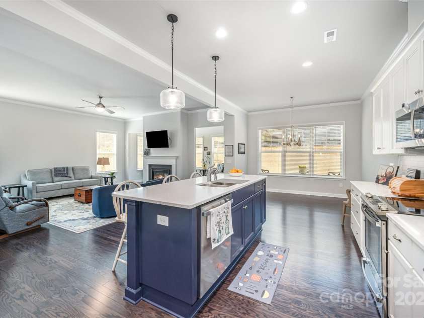 456 Lucky Drive, Concord, NC 28027.  MLS# CAR4235721, YatesRealty ID 5338. 