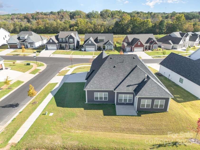 456 Lucky Drive, Concord, NC 28027.  MLS# CAR4313263, YatesRealty ID 5338. 