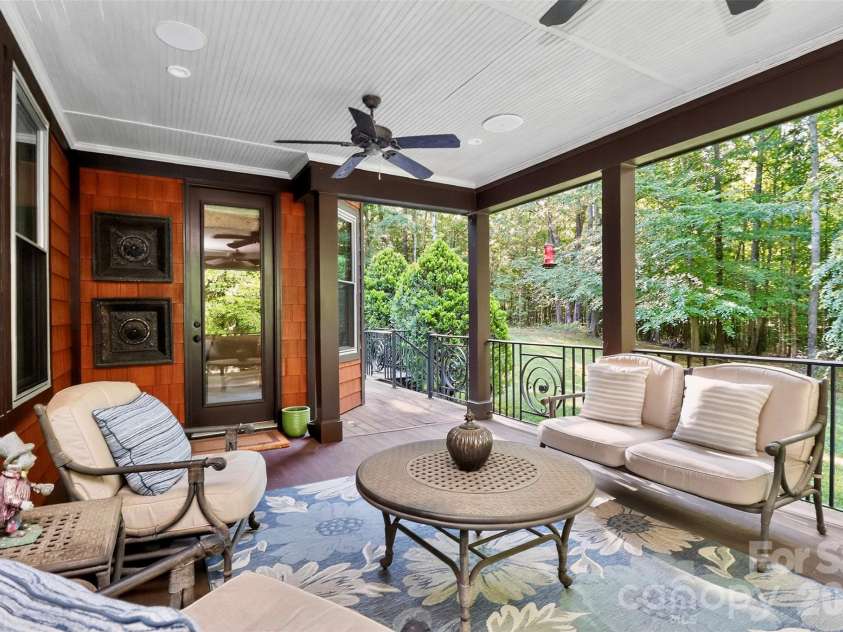 6031 Greystone Drive, Matthews, NC 28104.  MLS# CAR4428861, YatesRealty ID 53381. 