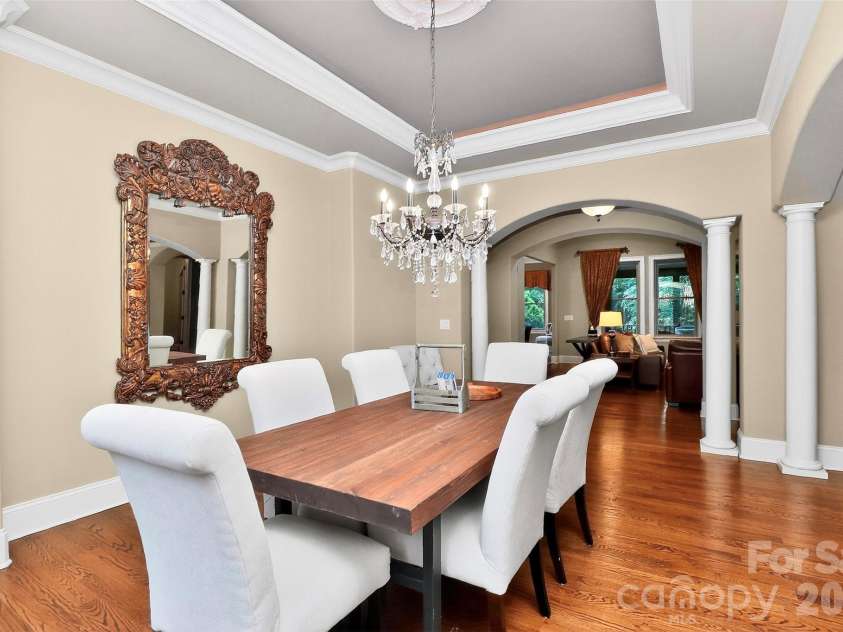 6031 Greystone Drive, Matthews, NC 28104.  MLS# CAR4428861, YatesRealty ID 53381. 
