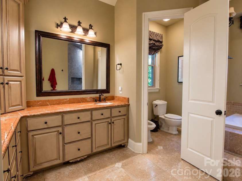 6031 Greystone Drive, Matthews, NC 28104.  MLS# CAR4428861, YatesRealty ID 53381. 