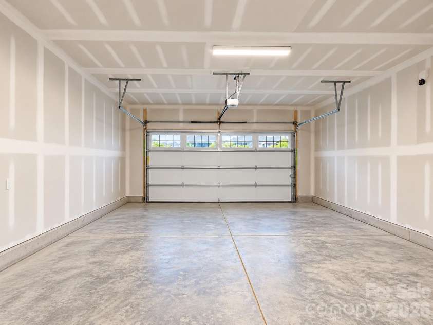 265 Bezelle Avenue, York, SC 29745.  MLS# CAR4427101, YatesRealty ID 53383. 