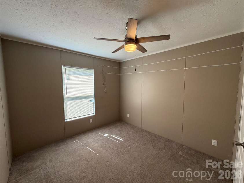 2106 Water Plant Road, Maiden, NC 28650.  MLS# CAR4428990, YatesRealty ID 53384. 