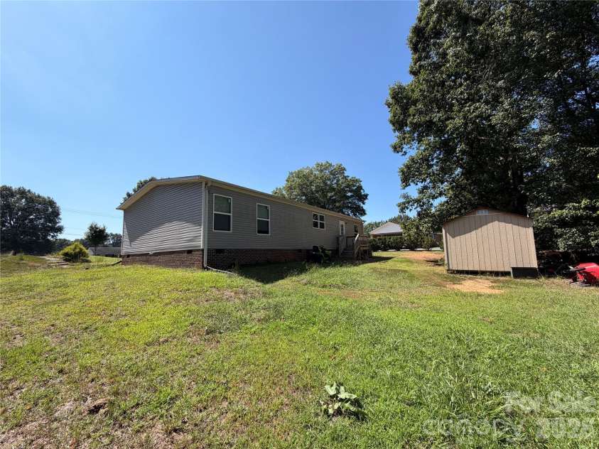 2106 Water Plant Road, Maiden, NC 28650.  MLS# CAR4428990, YatesRealty ID 53384. 