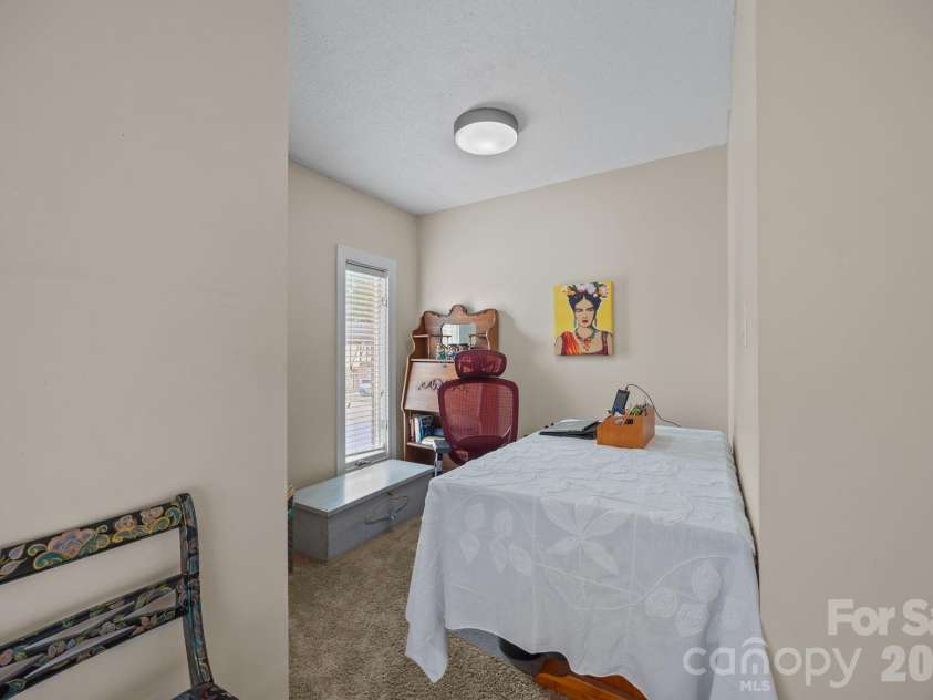 462 Camrose Circle, Concord, NC 28025.  MLS# CAR4375093, YatesRealty ID 53385. 
