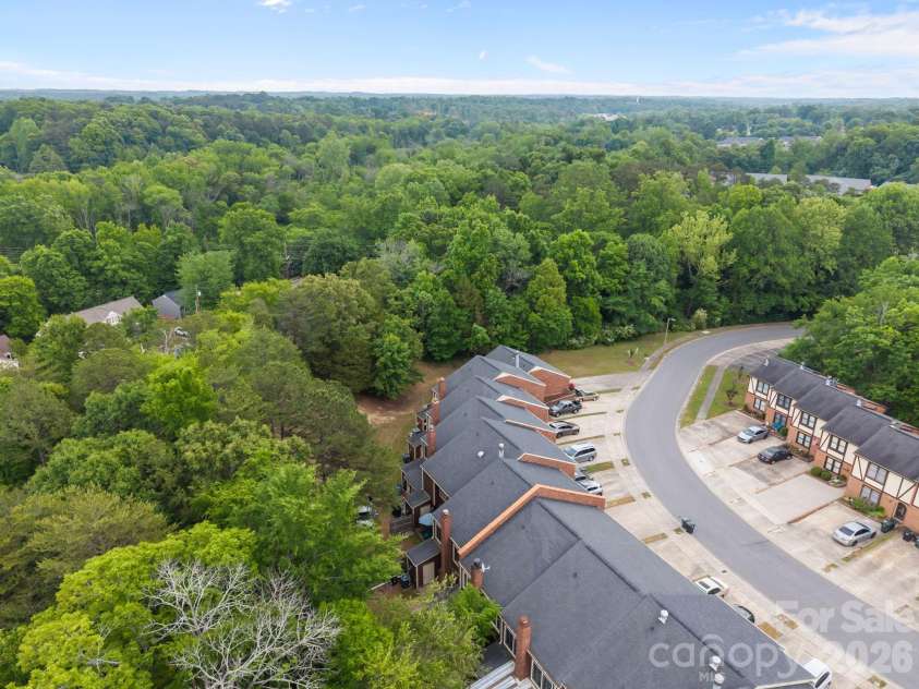 462 Camrose Circle, Concord, NC 28025.  MLS# CAR4375093, YatesRealty ID 53385. 