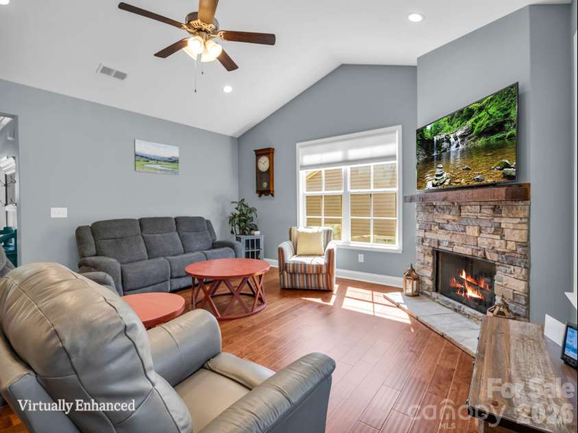 178 Page Creek Boulevard, Landrum, SC 29356.  MLS# CAR4428933, YatesRealty ID 53387. Gas log fireplace