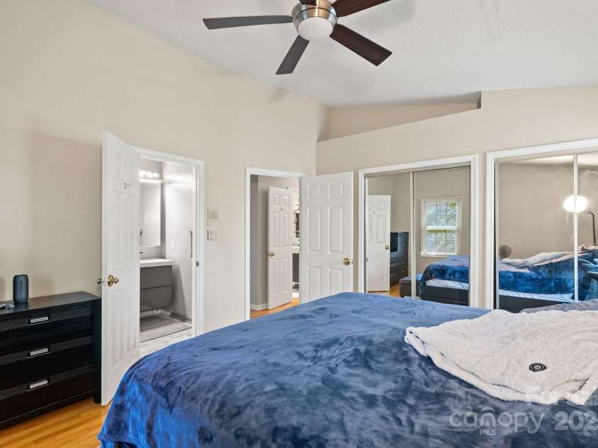 28 Foxberry Drive, Arden, NC 28704.  MLS# CAR4310147, YatesRealty ID 5339. 