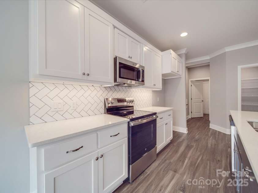 725 Granna Lane, Lancaster, SC 29720.  MLS# CAR4238383, YatesRealty ID 5339. 