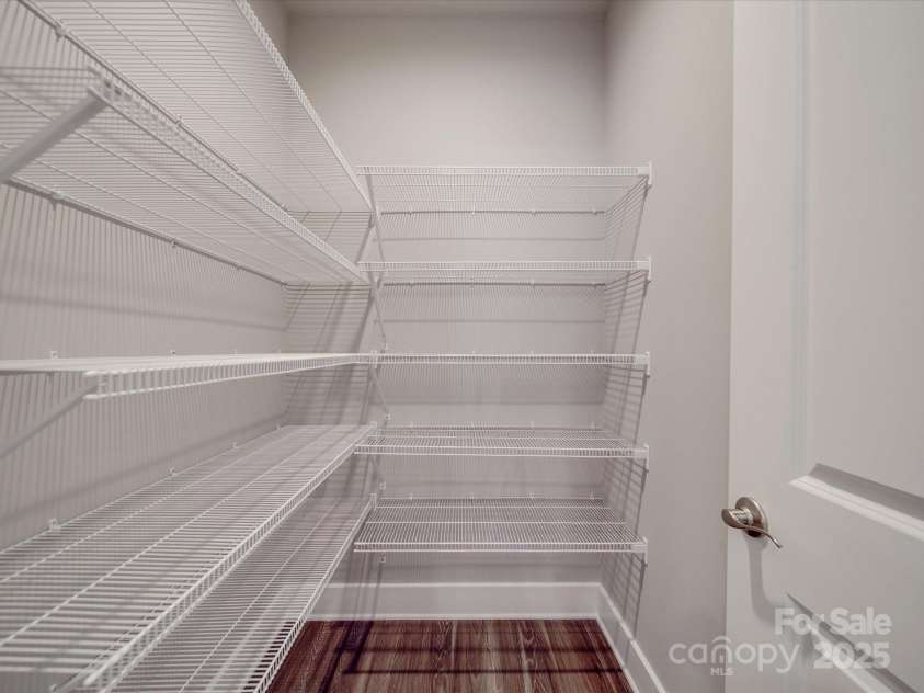 725 Granna Lane, Lancaster, SC 29720.  MLS# CAR4238383, YatesRealty ID 5339. 