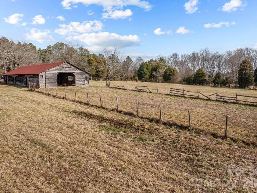 11745 Stokes Ferry Road, Gold Hill, NC 28071.  MLS# CAR4428571, YatesRealty ID 53393. 