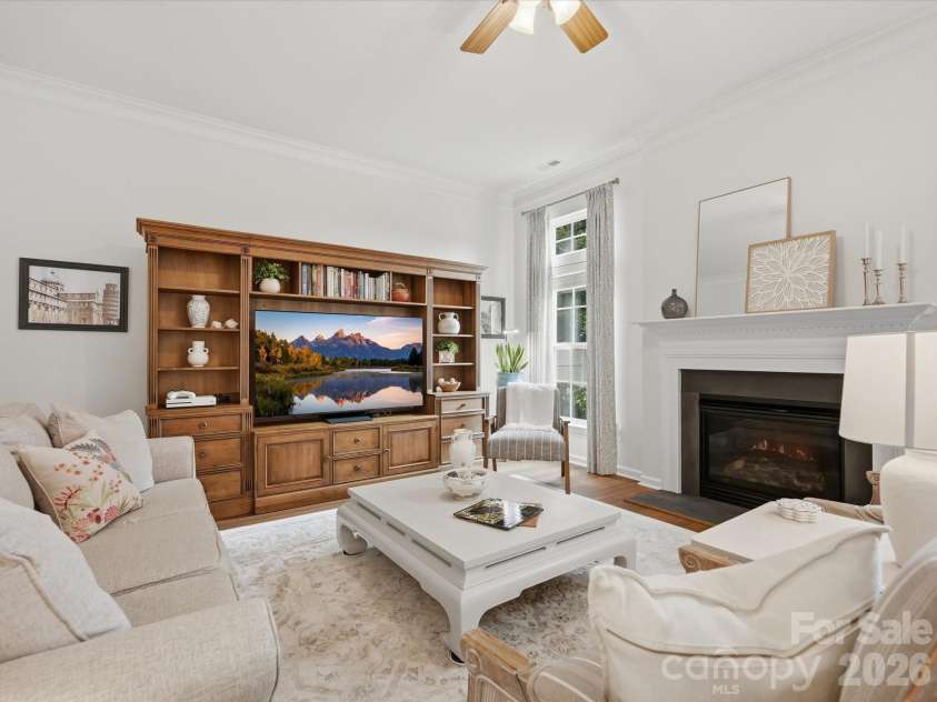 309 Chorus Road, Fort Mill, SC 29715.  MLS# CAR4423353, YatesRealty ID 53394. 