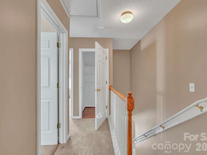 21 Sunberry Trail, Fletcher, NC 28732.  MLS# CAR4428651, YatesRealty ID 53395. 