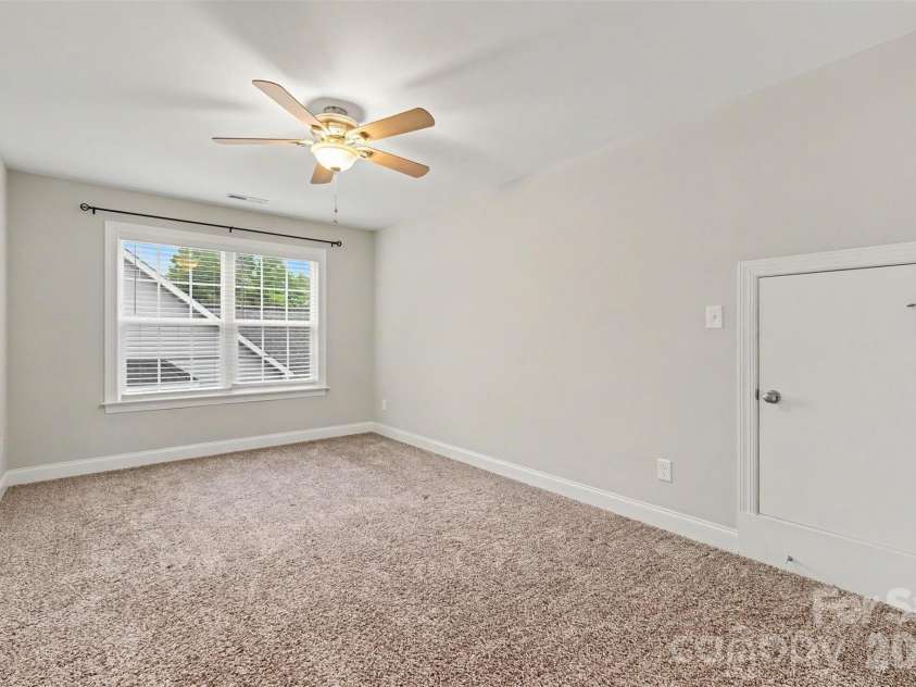 3743 Travertine Drive, Lancaster, SC 29720.  MLS# CAR4426417, YatesRealty ID 53396. 