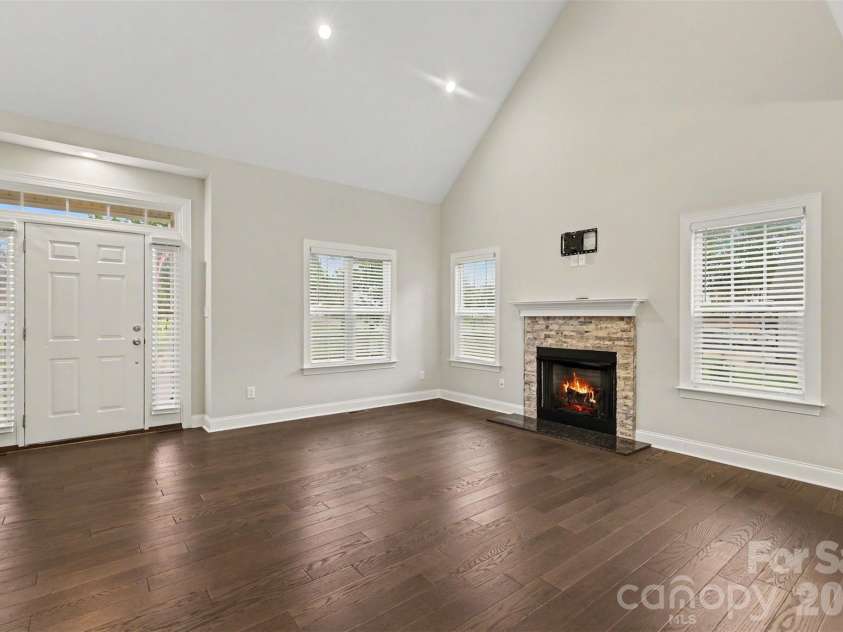 3743 Travertine Drive, Lancaster, SC 29720.  MLS# CAR4426417, YatesRealty ID 53396. Open living room with vaulted ceiling