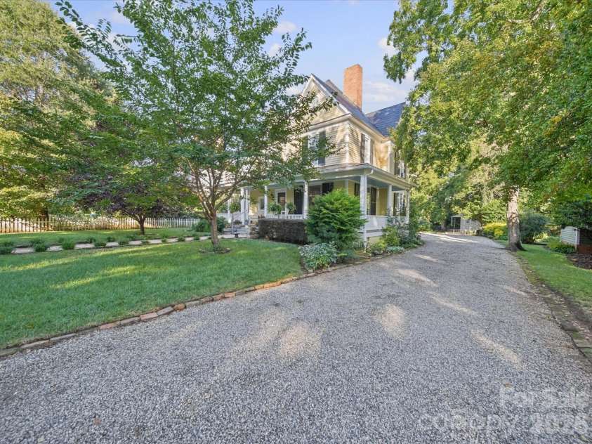 226 Ellis Street, Salisbury, NC 28144.  MLS# CAR4428996, YatesRealty ID 53399. 