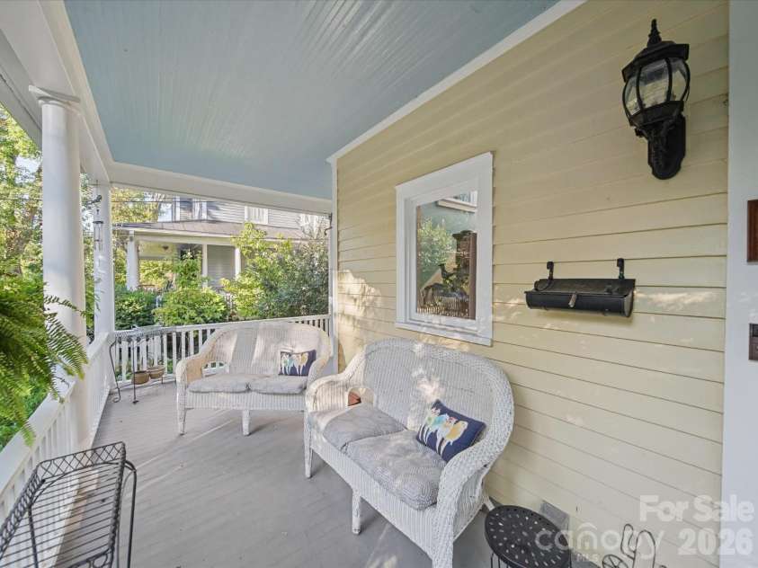 226 Ellis Street, Salisbury, NC 28144.  MLS# CAR4428996, YatesRealty ID 53399. 