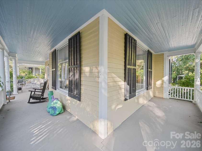 226 Ellis Street, Salisbury, NC 28144.  MLS# CAR4428996, YatesRealty ID 53399. 