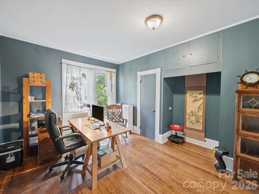 226 Ellis Street, Salisbury, NC 28144.  MLS# CAR4428996, YatesRealty ID 53399. 