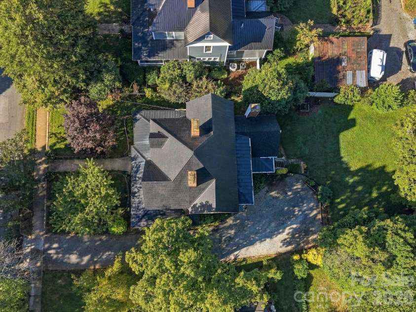 226 Ellis Street, Salisbury, NC 28144.  MLS# CAR4428996, YatesRealty ID 53399. 