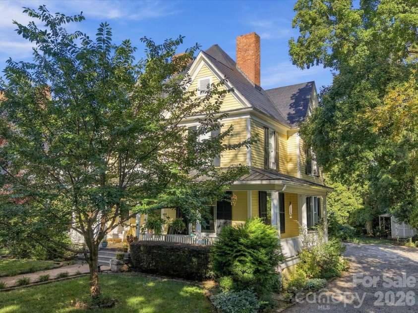 226 Ellis Street, Salisbury, NC 28144.  MLS# CAR4428996, YatesRealty ID 53399. 