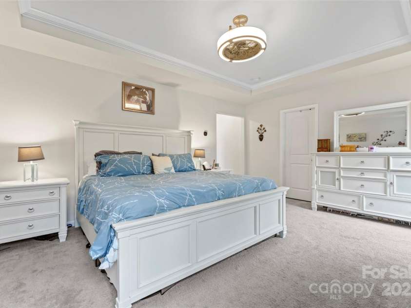 18518 Lahaina Lane, Charlotte, NC 28278.  MLS# CAR4239324, YatesRealty ID 5340. 